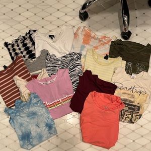 SHIRT BUNDLE ! (14)